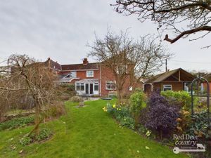 Rear- click for photo gallery